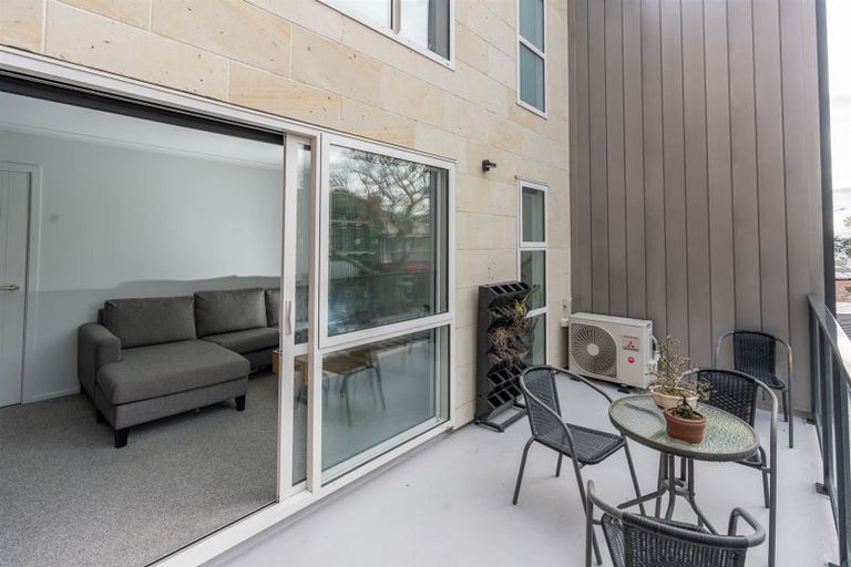 Photo of property in 105/124 Commerce Street, Frankton, Hamilton, 3204