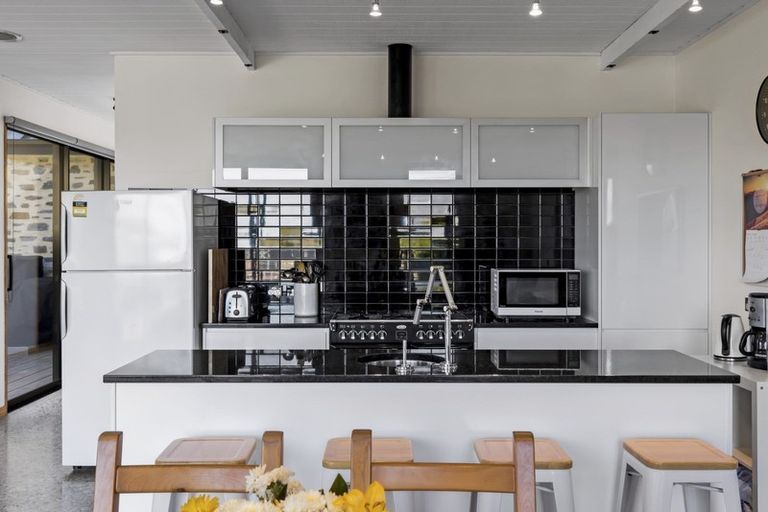 Photo of property in 10 Arran Lane, Jacks Point, Queenstown, 9371