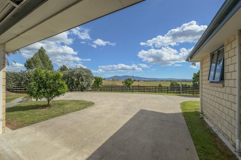 Photo of property in 800 Tuhikaramea Road, Ngahinapouri, Hamilton, 3290