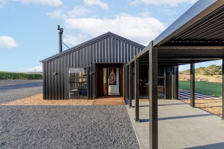 Photo of property in 724c Island Block Road, Island Block, Te Kauwhata, 3782