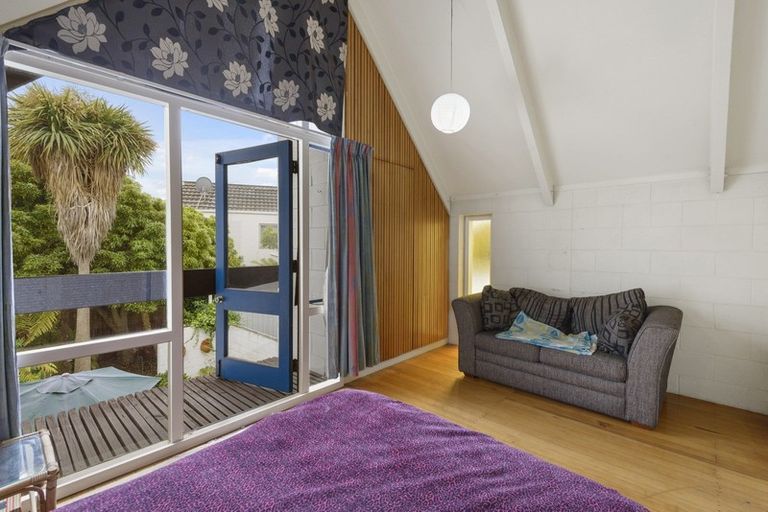 Photo of property in 2/10 Sherborne Street, St Albans, Christchurch, 8014