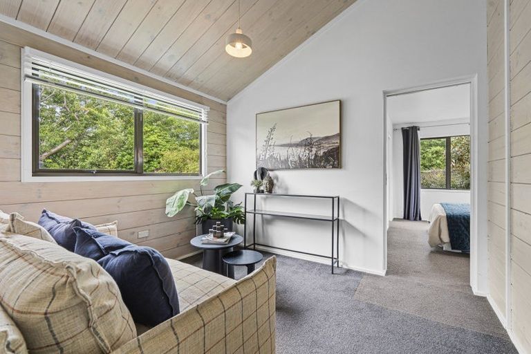 Photo of property in 6 Honnor Place, Hurdon, New Plymouth, 4310