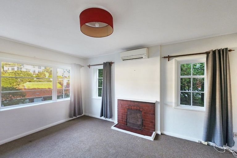 Photo of property in 145a Onslow Road, Khandallah, Wellington, 6035