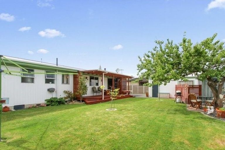 Photo of property in 23 Lichfield Crescent, Tamatea, Napier, 4112