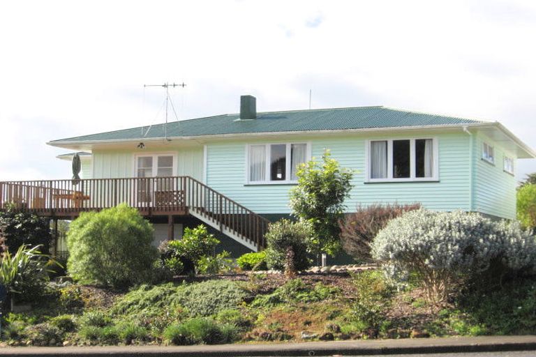 Photo of property in 9 Butler Place, Te Kamo, Whangarei, 0112