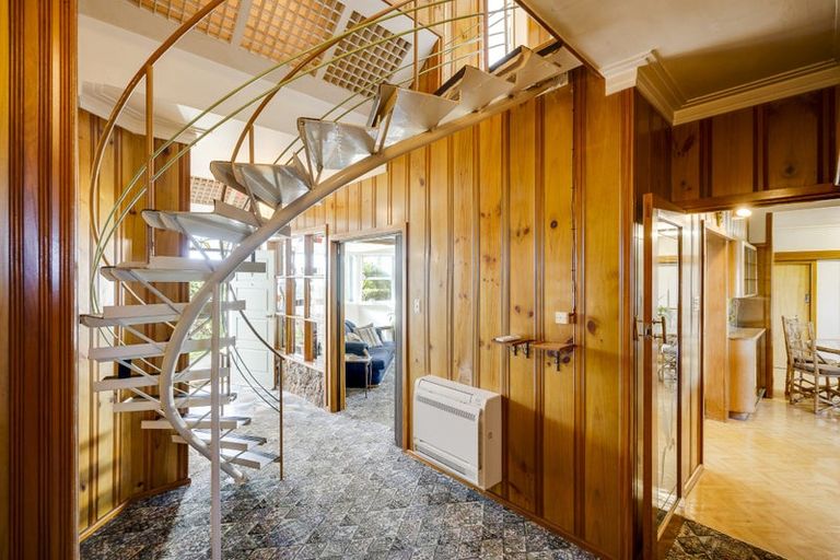 Photo of property in 619 Marine Parade, Napier South, Napier, 4110