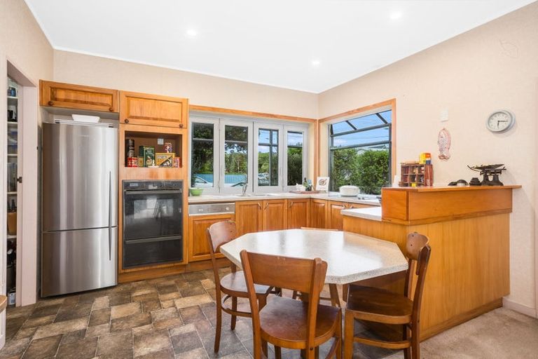 Photo of property in 383 Muritai Road, Eastbourne, Lower Hutt, 5013