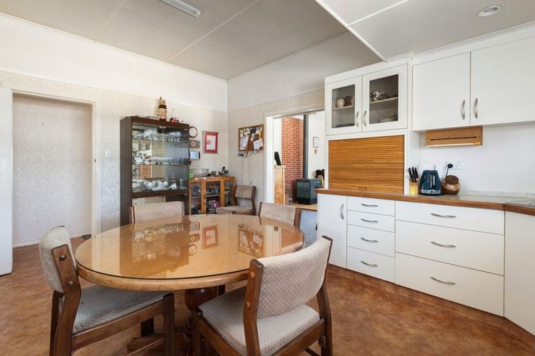 Photo of property in 29 Roretana Drive, Athenree, Katikati, 3177