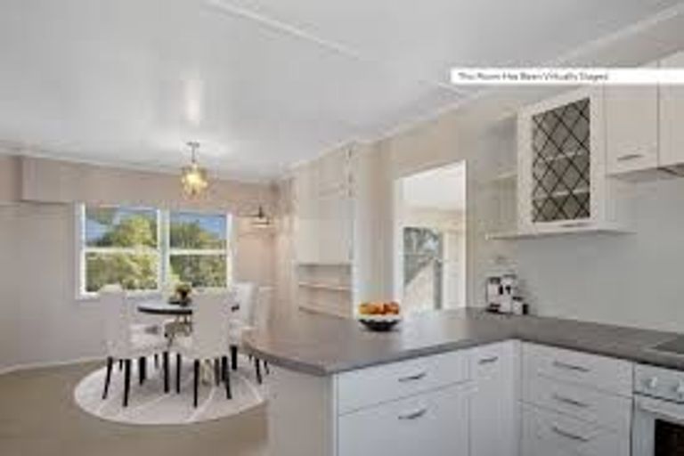 Photo of property in 417 Don Buck Road, Massey, Auckland, 0614