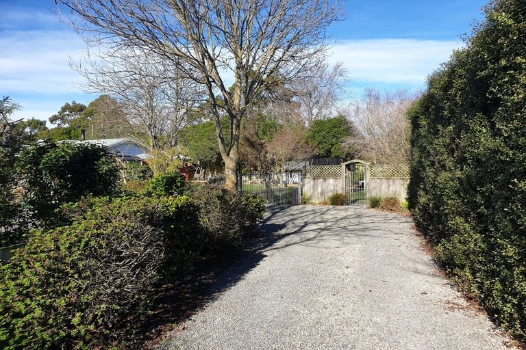 Photo of property in 12 De Renzie Place, Kirwee, Darfield, 7571