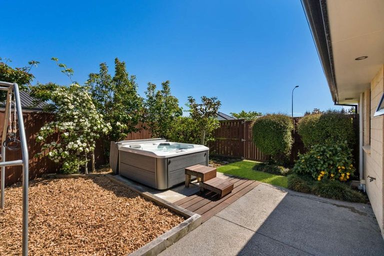 Photo of property in 21 Blue Jean Avenue, Rolleston, 7614