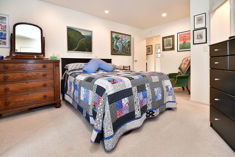 Photo of property in 11f Puriri Avenue, Orewa, 0931