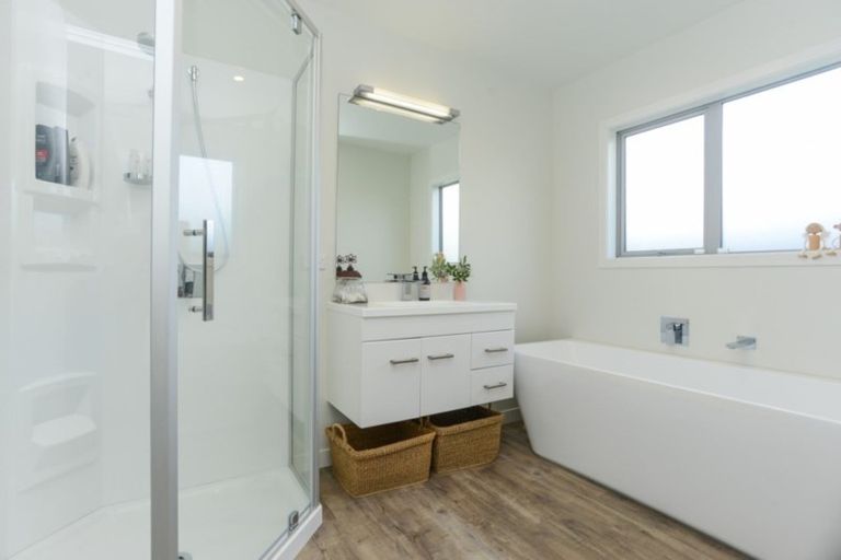 Photo of property in 59 Shoal Beach Road, Aramoana, Omakere, 4271