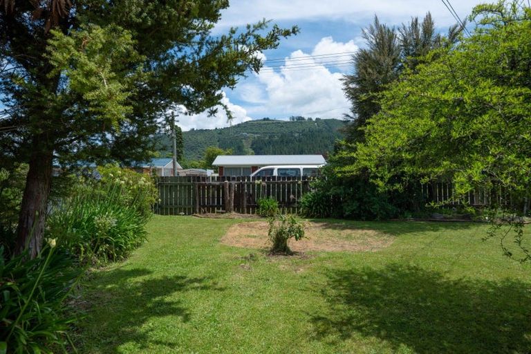 Photo of property in 64 Barnard Road, Fairy Springs, Rotorua, 3015