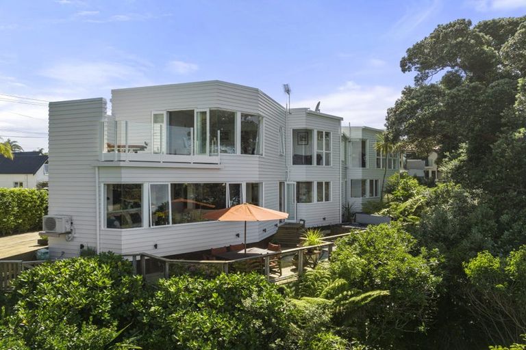 Photo of property in 83 Ngataringa Road, Devonport, Auckland, 0624