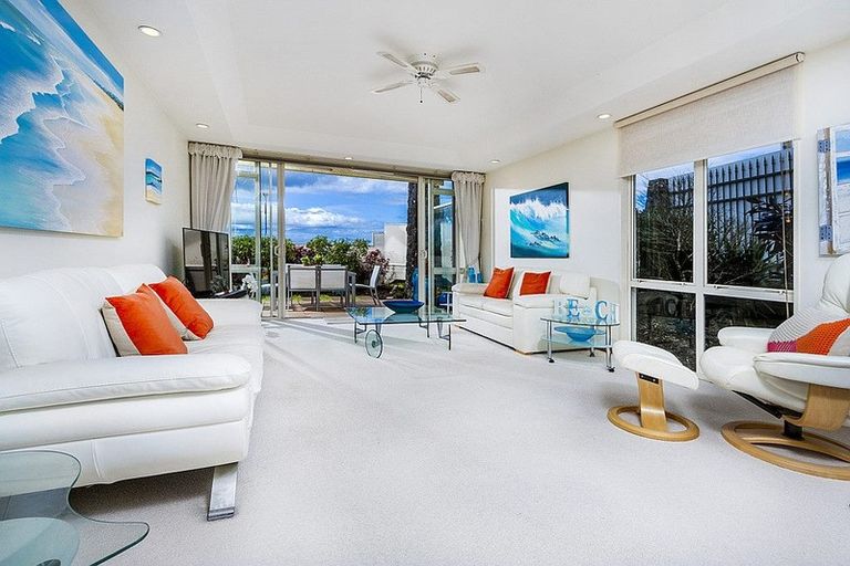 Photo of property in The Sands Apartments, 7/47 The Strand, Takapuna, Auckland, 0622