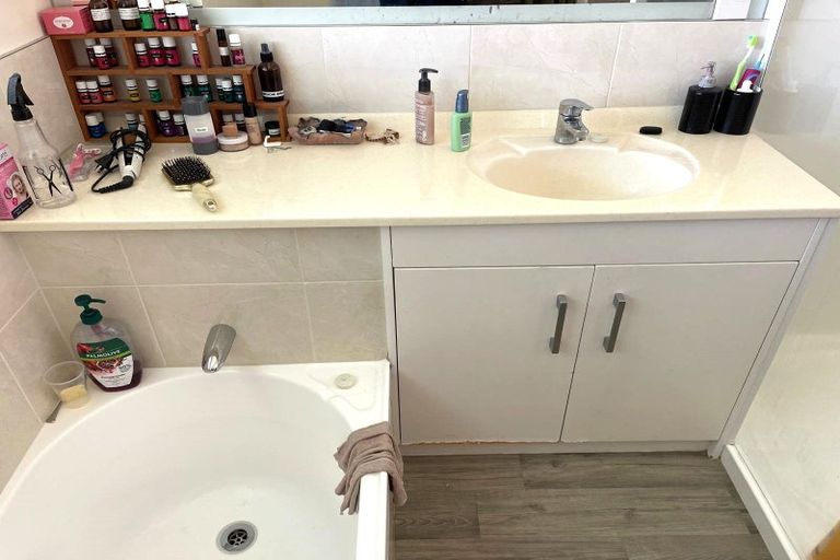 Photo of property in 30 Saint Andrews Drive, Bethlehem, Tauranga, 3110