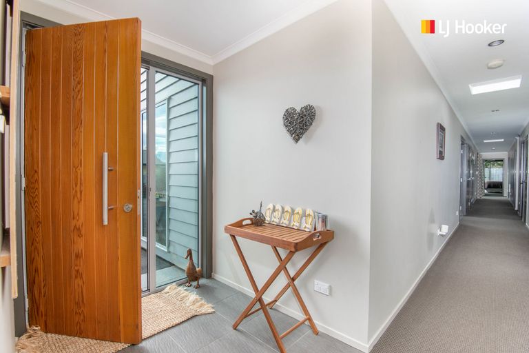 Photo of property in 16 Irwin Logan Drive, Mosgiel, 9024