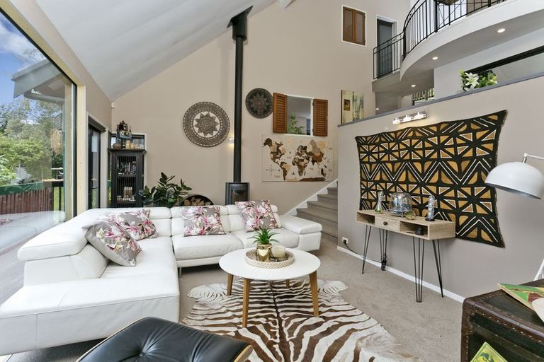 Photo of property in 30 Speedy Crescent, Hillcrest, Auckland, 0627