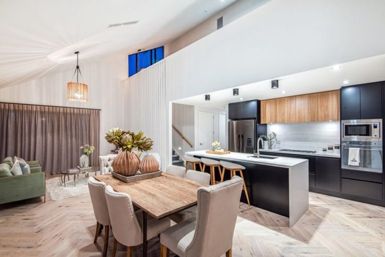 Photo of property in 21 Sunderland Avenue, Hobsonville, Auckland, 0616