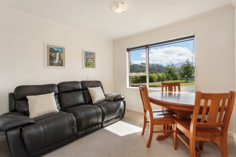 Photo of property in 10 Takamatua Beach Road, Takamatua, Akaroa, 7581