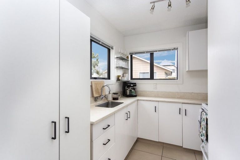 Photo of property in 7/96 Poulson Street, Addington, Christchurch, 8024