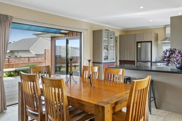 Photo of property in 12 Whetu Place, Nukuhau, Taupo, 3330