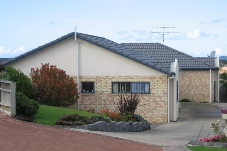 Photo of property in 6 Rose Court, Orewa, 0931