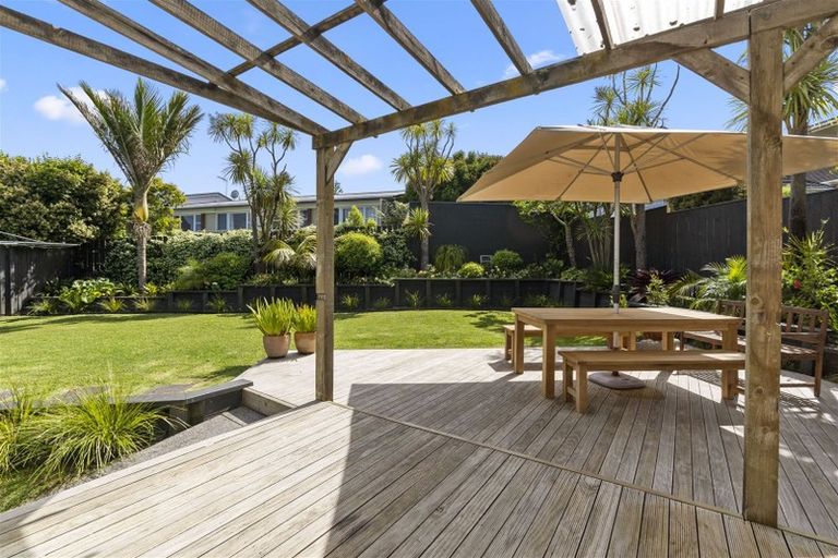 Photo of property in 50 Northboro Road, Belmont, Auckland, 0622