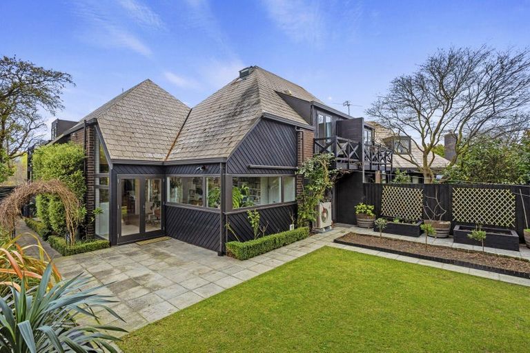 Photo of property in 1/131 Rossall Street, Merivale, Christchurch, 8014