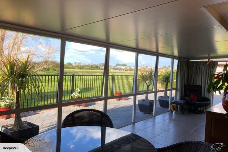 Photo of property in 50 Te Manatu Drive, Huntington, Hamilton, 3210