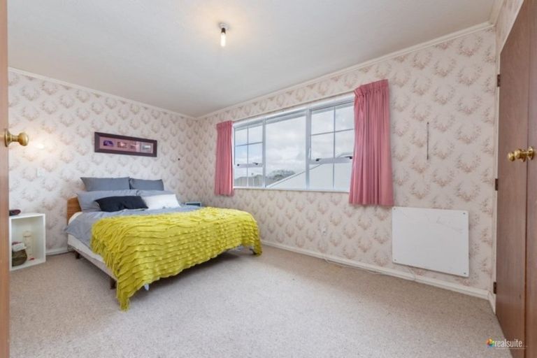 Photo of property in 11 Boothby Grove, Fairfield, Lower Hutt, 5011