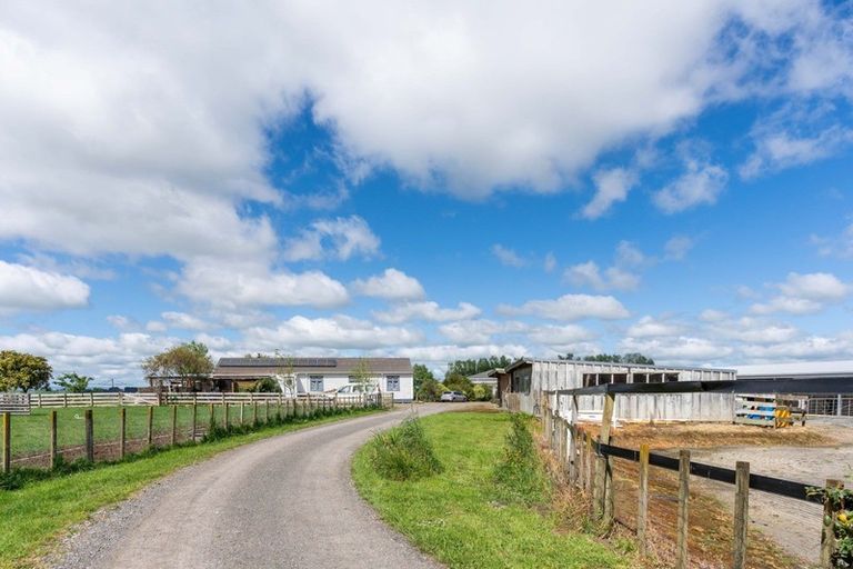 Photo of property in 50 Coulters Line, Kiwitea, Feilding, 4777