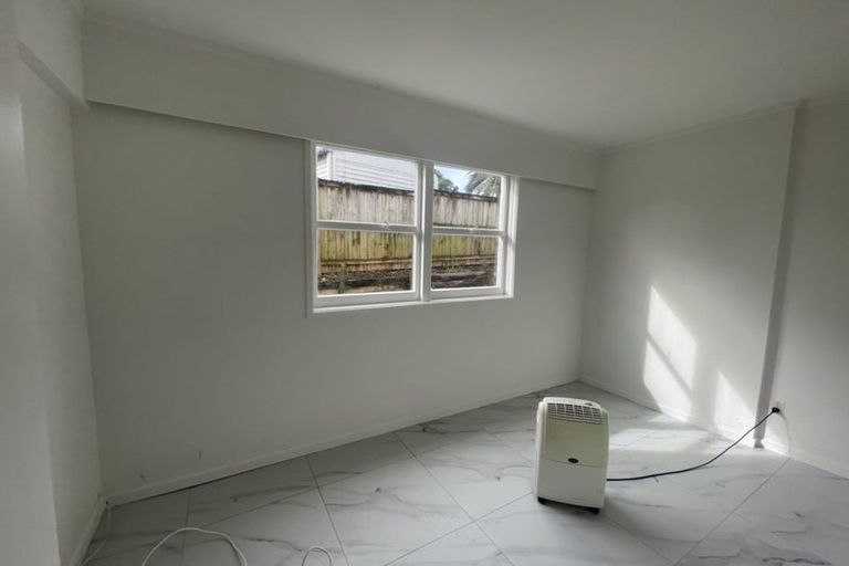 Photo of property in 30 Ramillies Place, Glenfield, Auckland, 0629