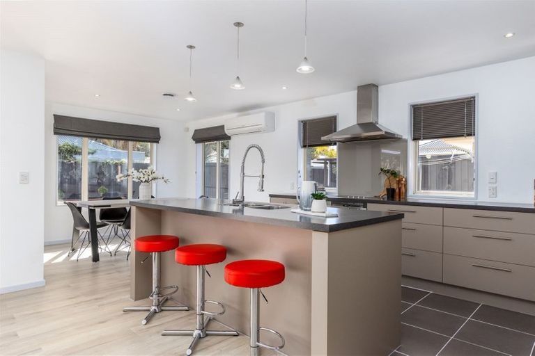 Photo of property in 53c Quinns Road, Shirley, Christchurch, 8013