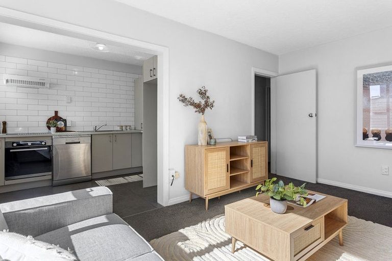 Photo of property in 2/73 Clare Road, St Albans, Christchurch, 8014