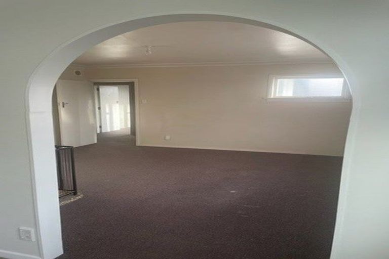 Photo of property in 264 Tremaine Avenue, Highbury, Palmerston North, 4412