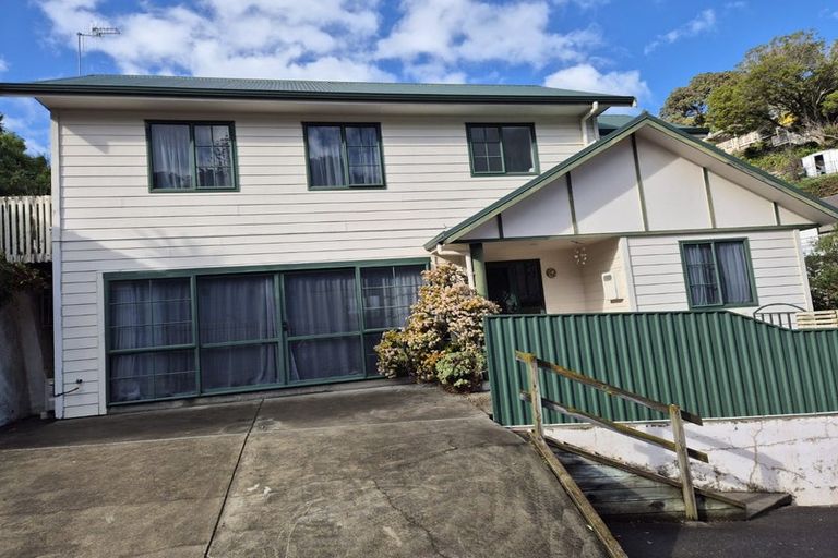 Photo of property in 42 Faraday Street, Hospital Hill, Napier, 4110