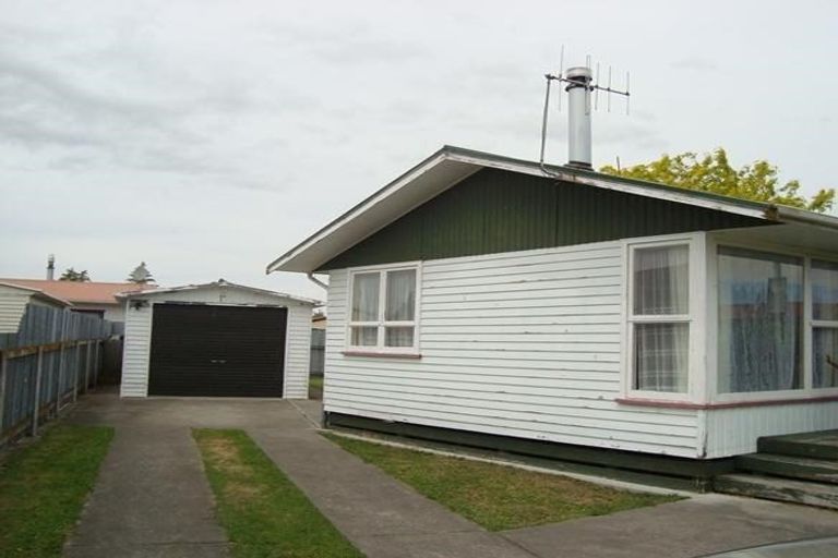 Photo of property in 12 Liverpool Crescent, Flaxmere, Hastings, 4120