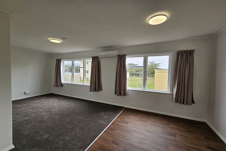 Photo of property in 121 Hampshire Street, Cannons Creek, Porirua, 5024