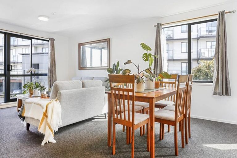 Photo of property in 77/68 Mountain Road, Mount Wellington, Auckland, 1072