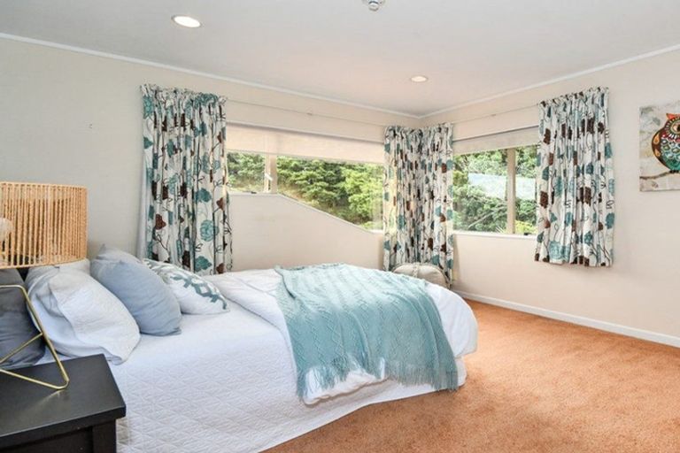 Photo of property in 5 Silkwood Grove, Totara Heights, Auckland, 2105