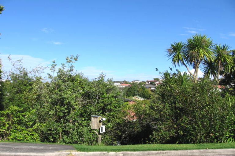 Photo of property in 1/57 Hebron Road, Waiake, Auckland, 0630