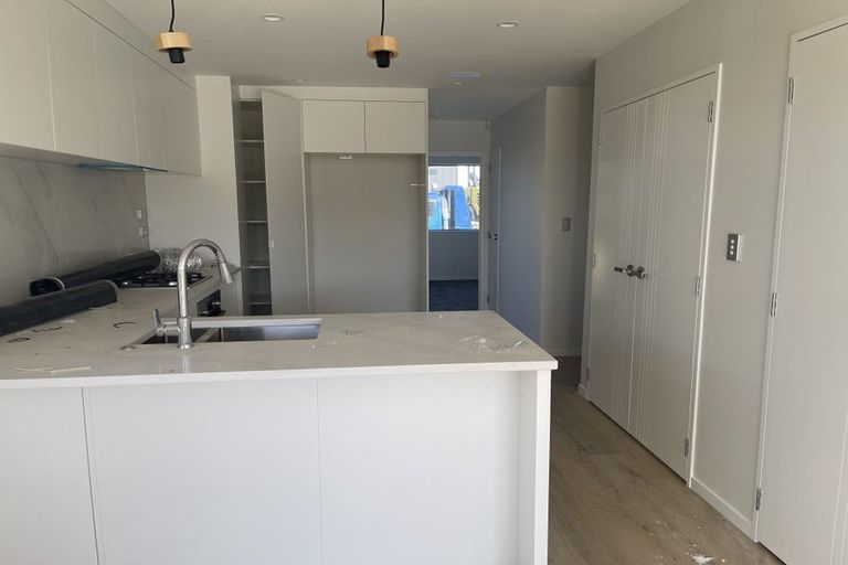 Photo of property in 79 Kaha Road, Papakura, 2110