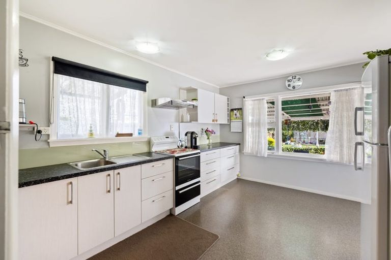 Photo of property in 52 Tomrich Street, Aranui, Christchurch, 8061