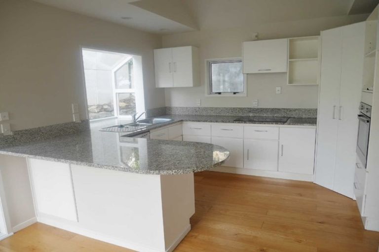 Photo of property in 9b Kinsey Terrace, Clifton, Christchurch, 8081