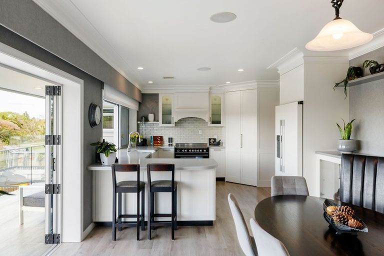 Photo of property in 4 Hardley Street, Whitiora, Hamilton, 3200