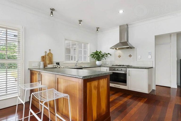 Photo of property in 232 Lake Road, Hauraki, Auckland, 0622