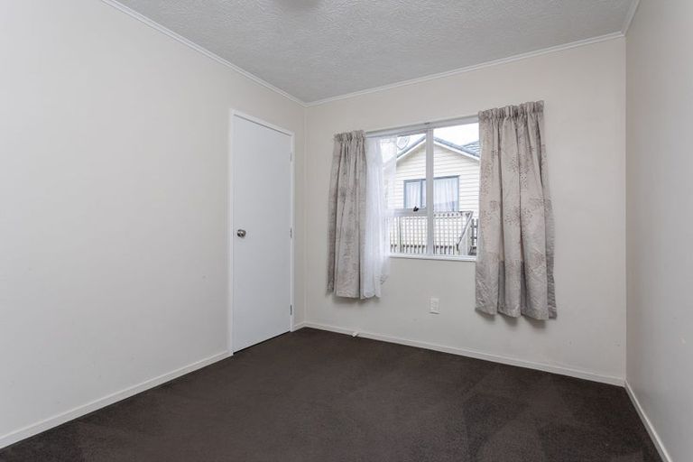 Photo of property in 45 Borich Road, Sunnyvale, Auckland, 0612