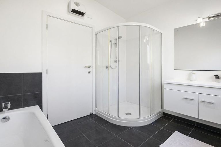 Photo of property in 13 Sretlaw Place, Brockville, Dunedin, 9011